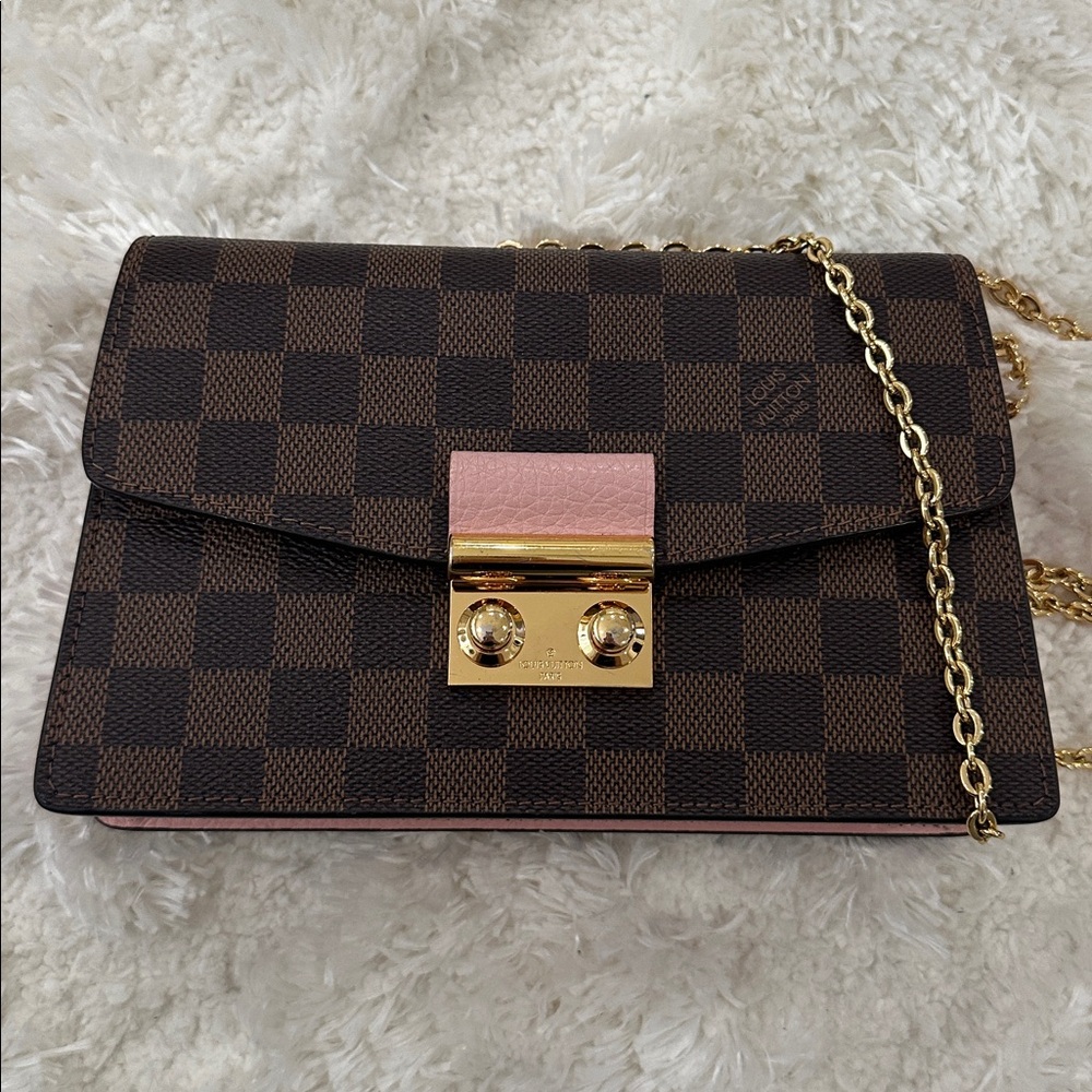 Lv Elegant Checkered Mini Bag with Gold Chain
